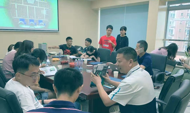 “推進(jìn)智慧水務(wù)技術(shù)，建設(shè)綠色生態(tài)道路”交流會(huì)如期舉行